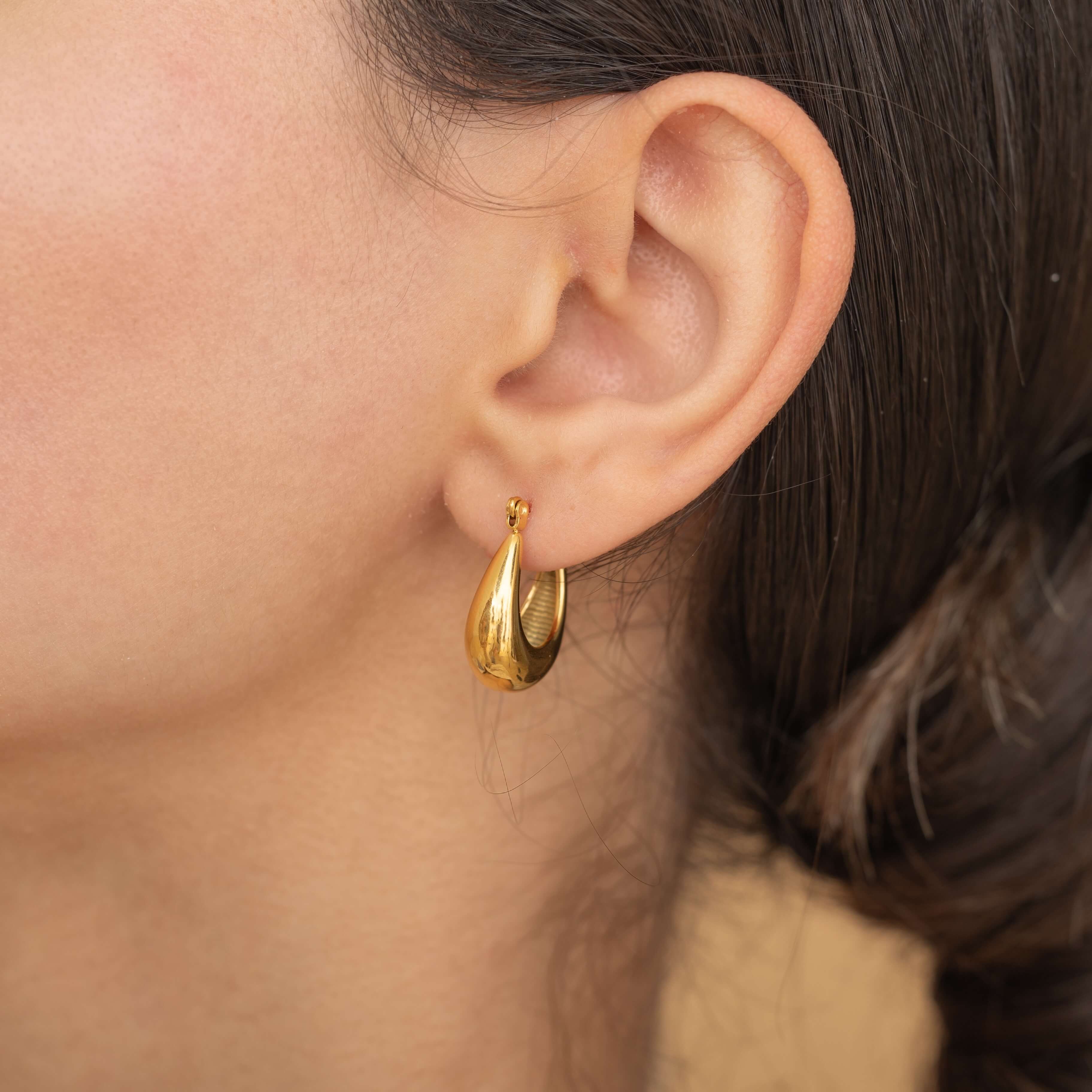 everday waterproof gold hoop earrings 