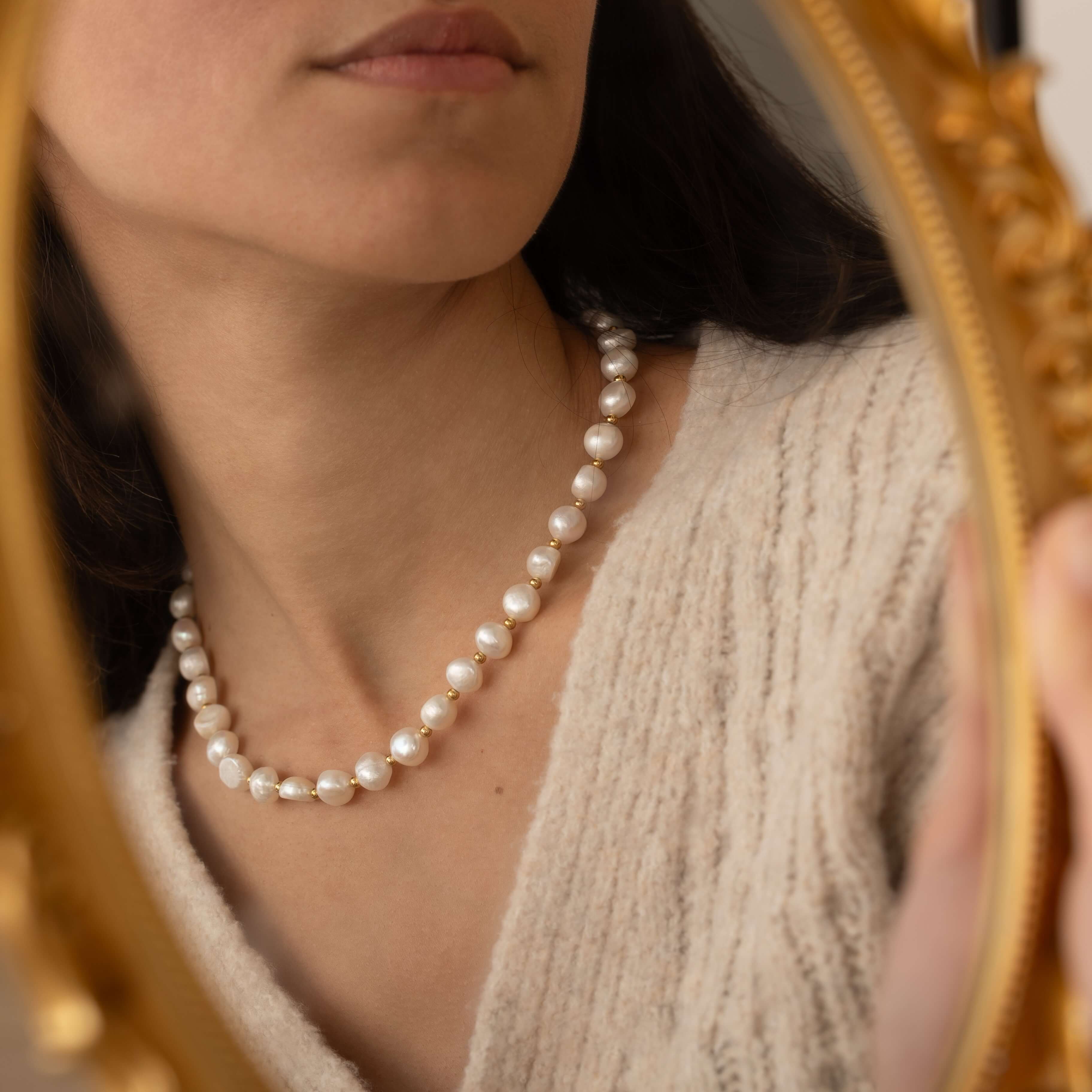 Pearl choker necklace with gold beads chain