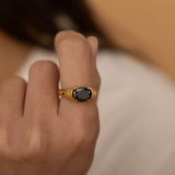 Wateproof Gold Onyx Signet Ring for Women