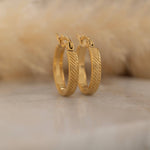 gold ribbed medium size hoops