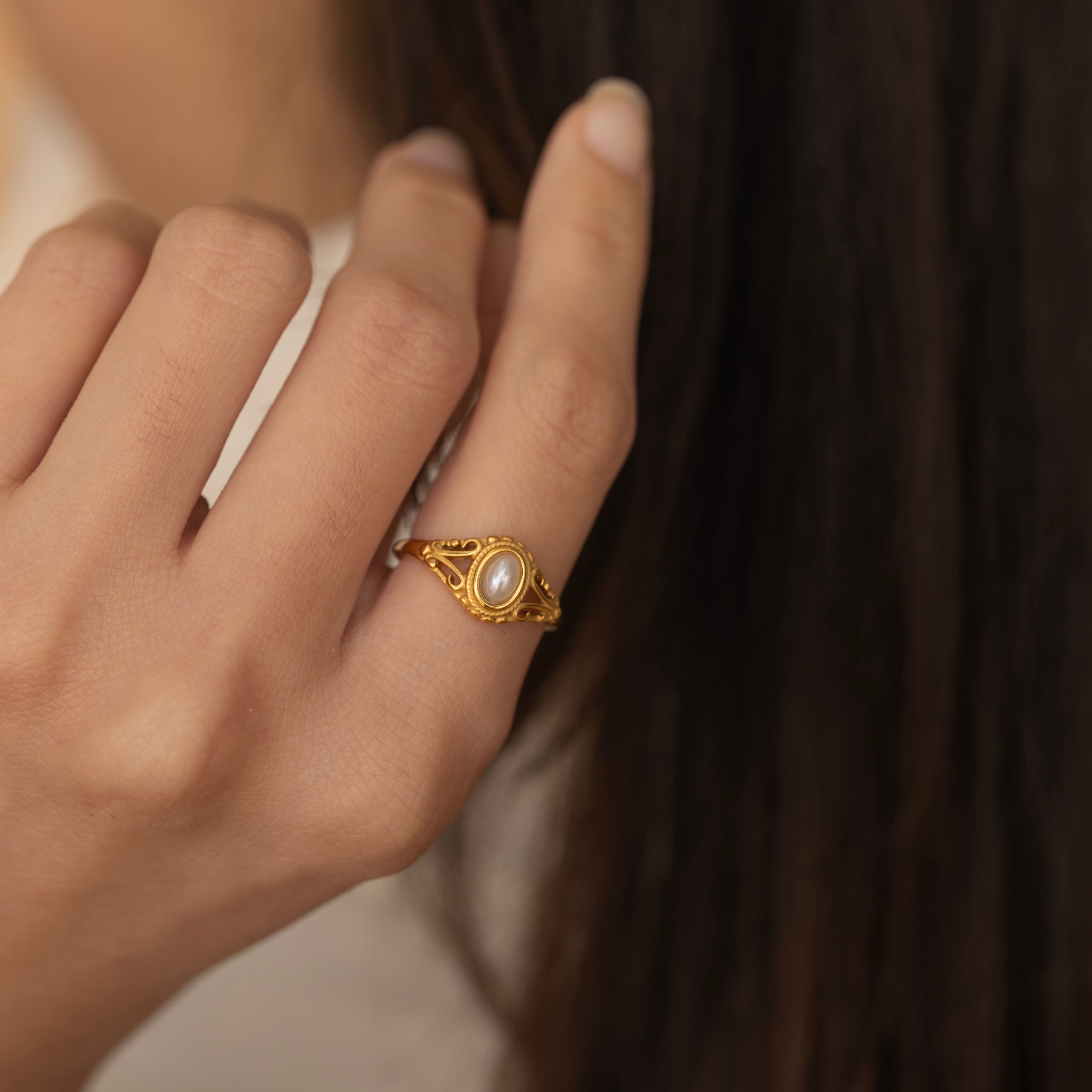 tarnish free freshwater pearl vintage style ring