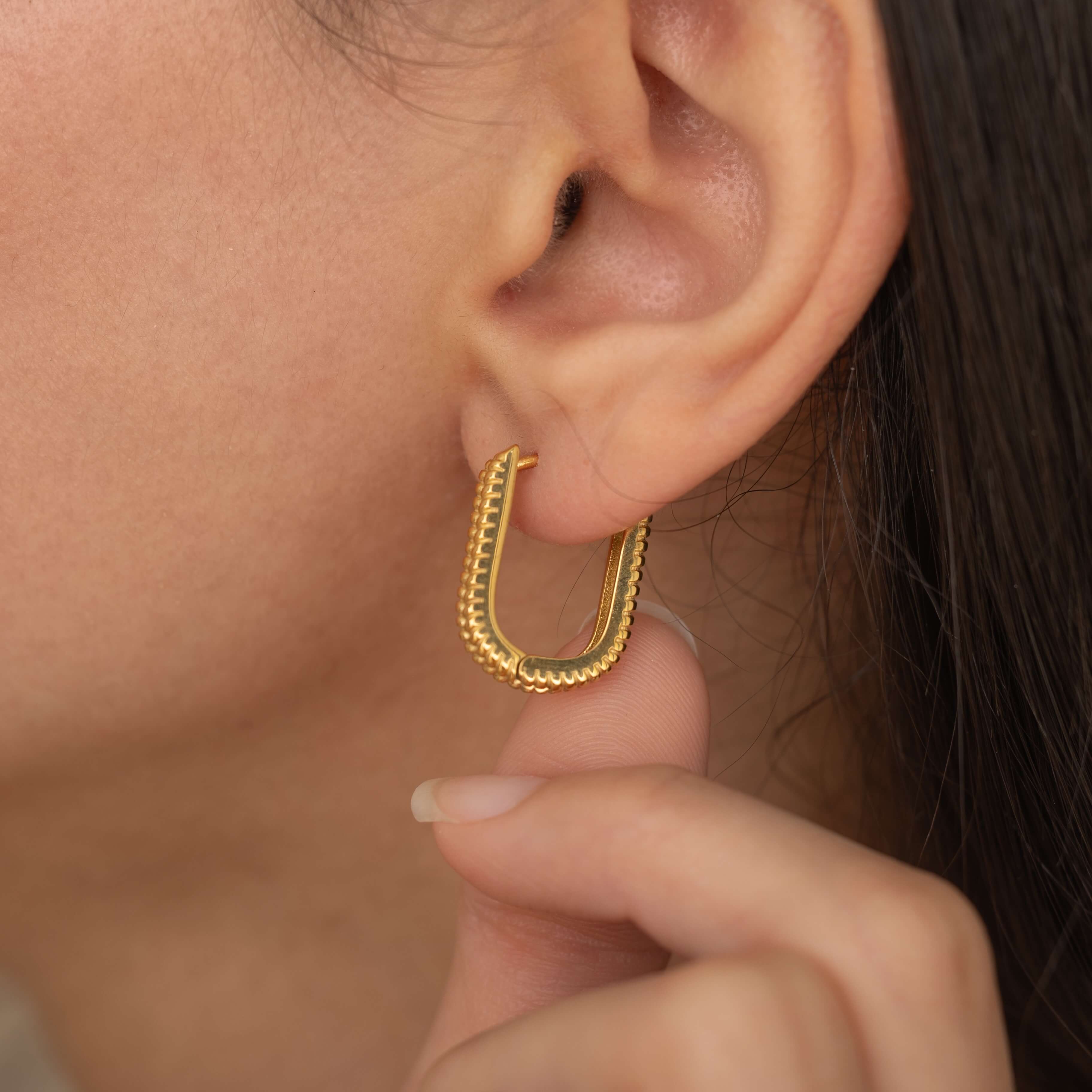 gold link everday wear hoops earrings waterproof