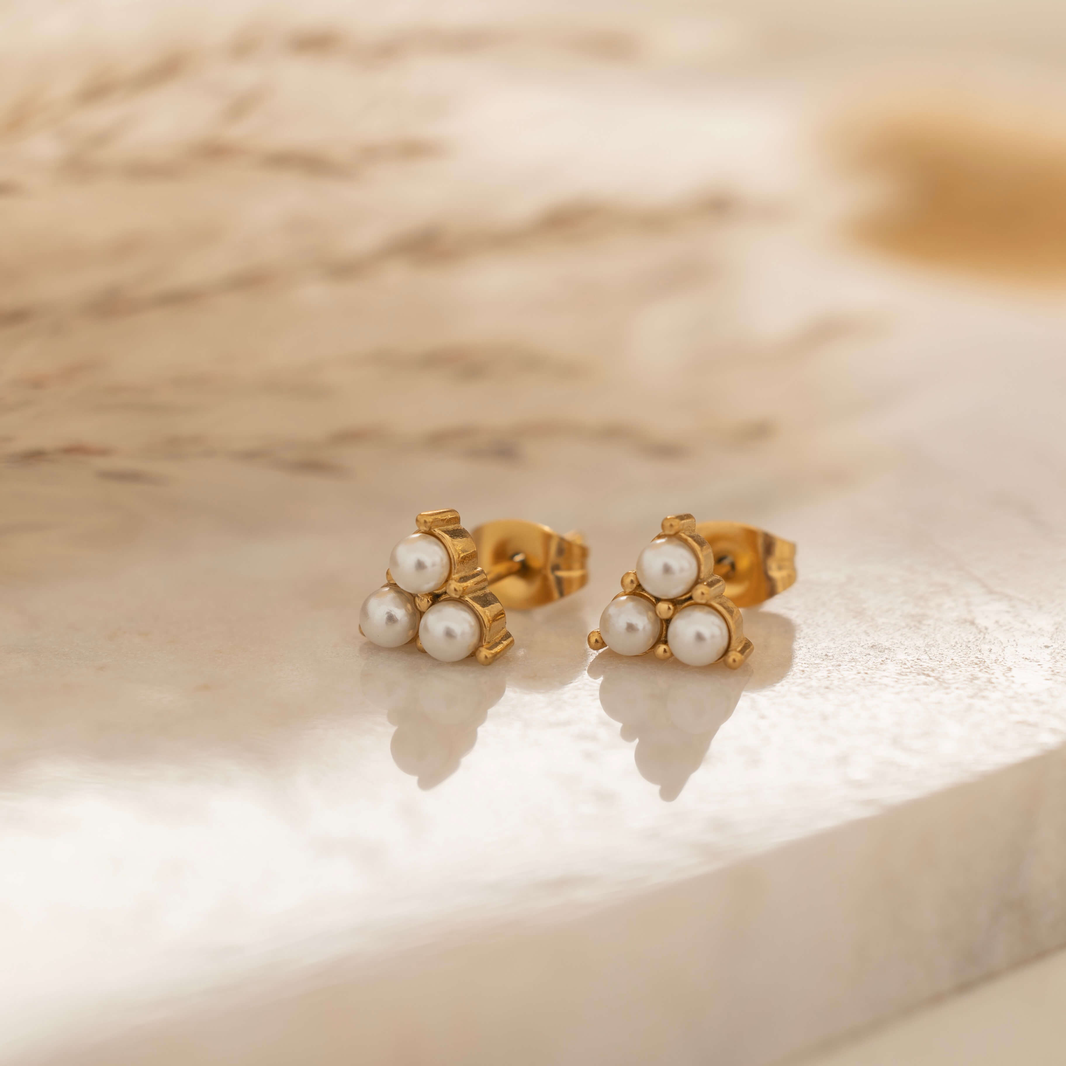 gold pearl stud earrings for everyday wear 