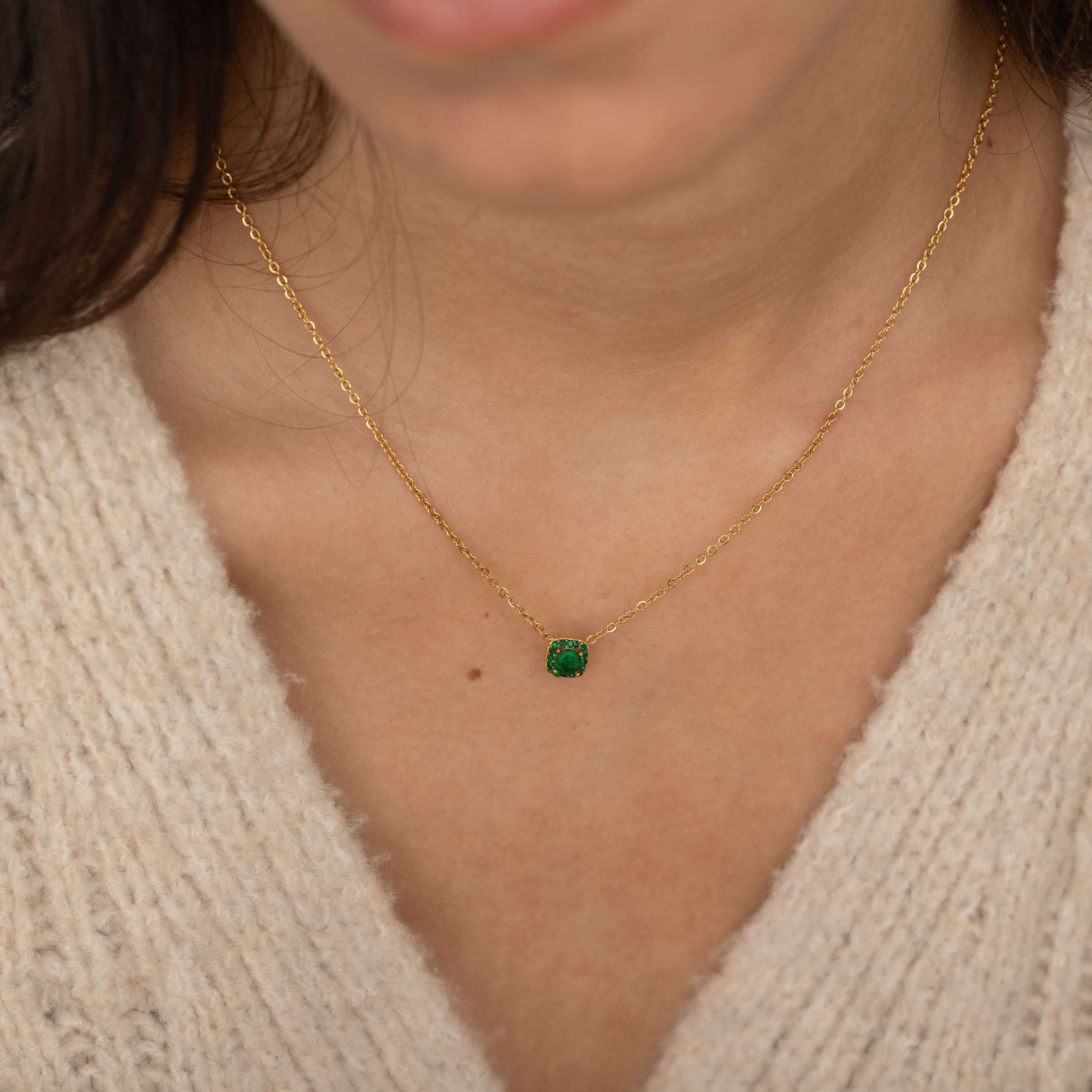 Minimalisr Tiny Emerald Birthstone Necklace